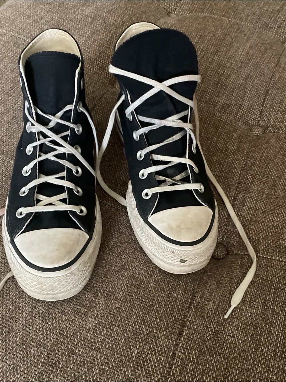 Black Converse Canvas High-Top Sneakers for Women - Classic Lace-Up